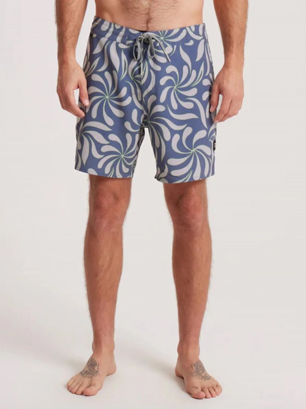 NWT Roark Chiller Boardshort in Slate